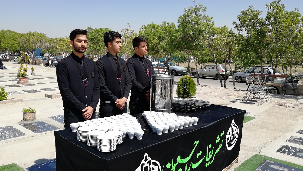 پک پذیرایی اقتصادی برای مراسم‌ها