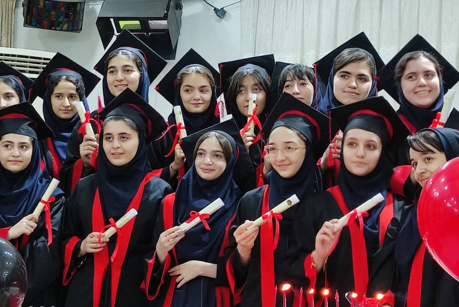 پک پذیرایی مخصوص مدارس و جشن فارغ‌التحصیلی