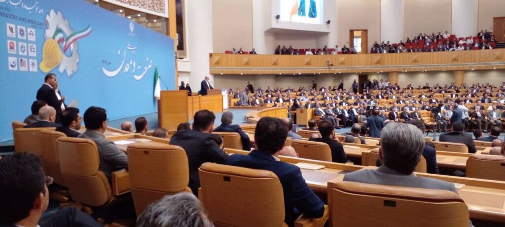 پک میوه لوکس برای همایش‌ها و مراسم؛ جذاب، تازه و خاص