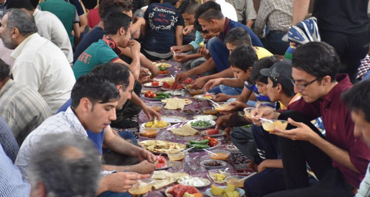 پک افطاری ویژه مجالس و دورهمی‌های رمضانی